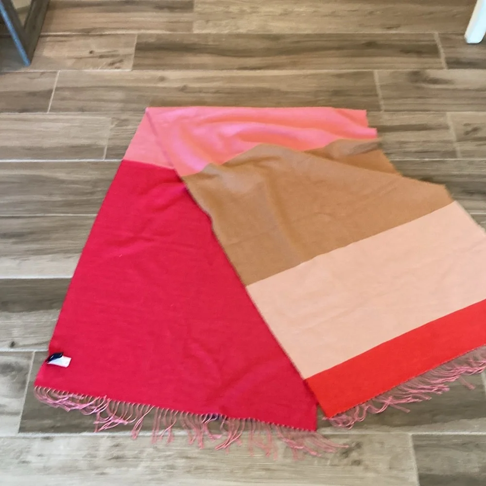 Gap colorblock fringe long scarf
